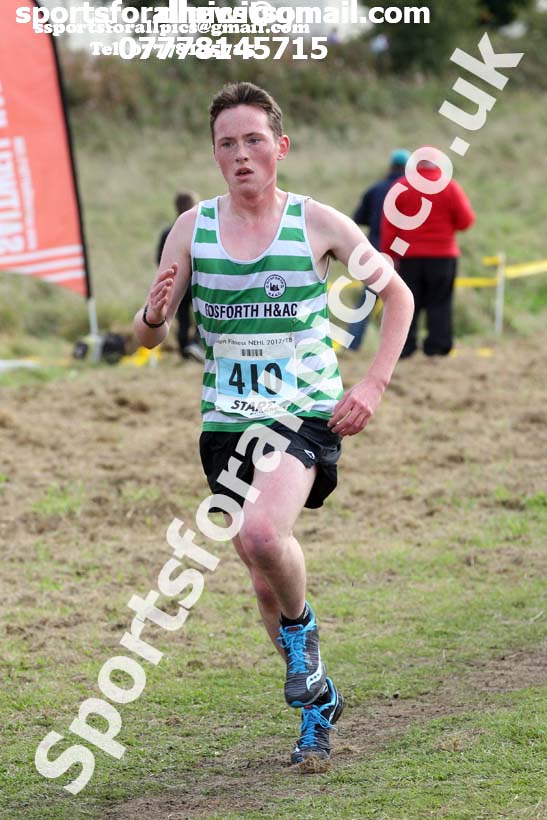 Mens under-17s Start Fitness North Eastern Harriers League, Wrekenton, Gateshead. Photo:  David T. Hewitson/Sports for All Pics